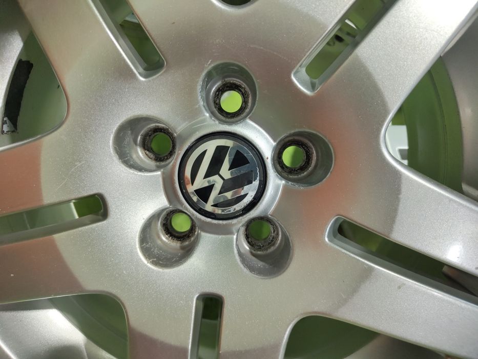 15 5x100 Vw Polo Skoda Fabia Seat лети джанти 5х100 шкода