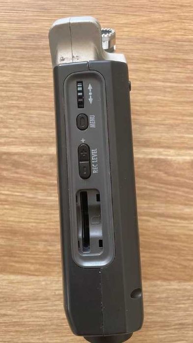 Zoom h4n в хорошем состоянии