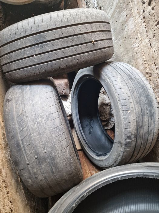 Шины летние 235×45×18. Bridgestone