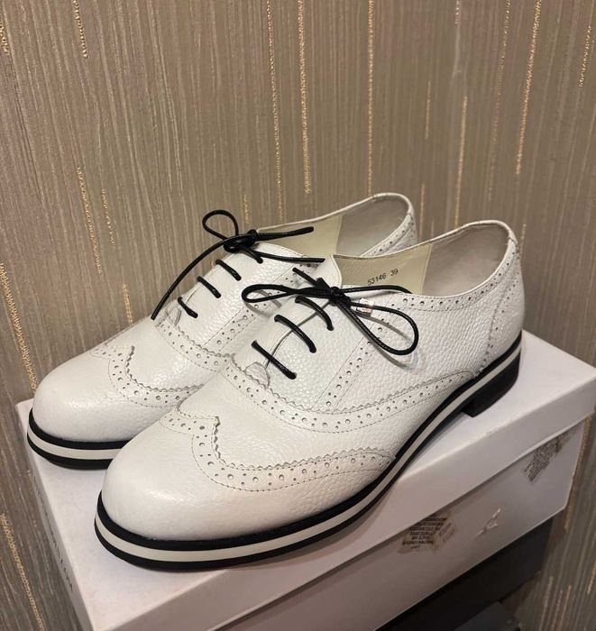 Распродажа новой и б/у обуви 39-40 размера