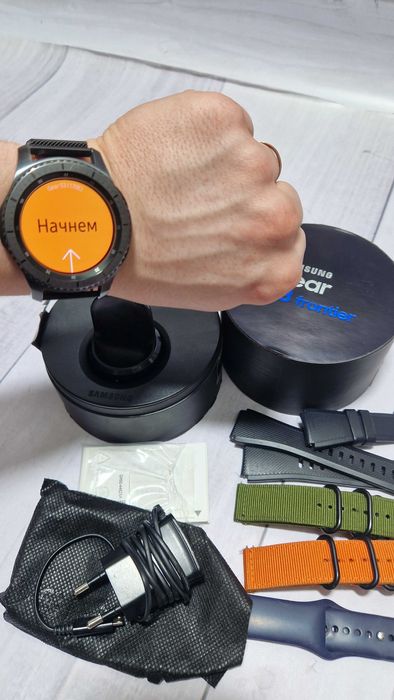 Samsung Galaxy Gear S3 Frontier - смарт часы