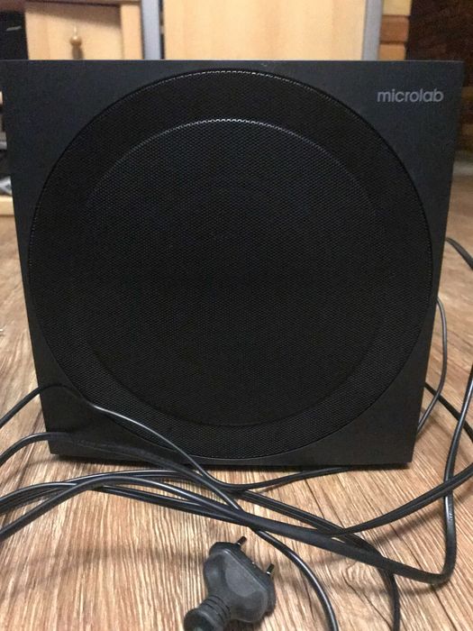 Колонки и сабвуфер Microlab M300