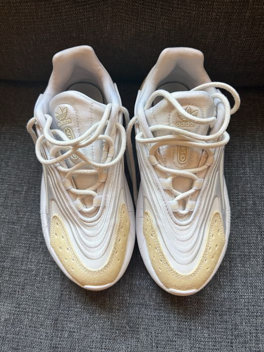Маратонки Adidas Ozelia 38 2/3