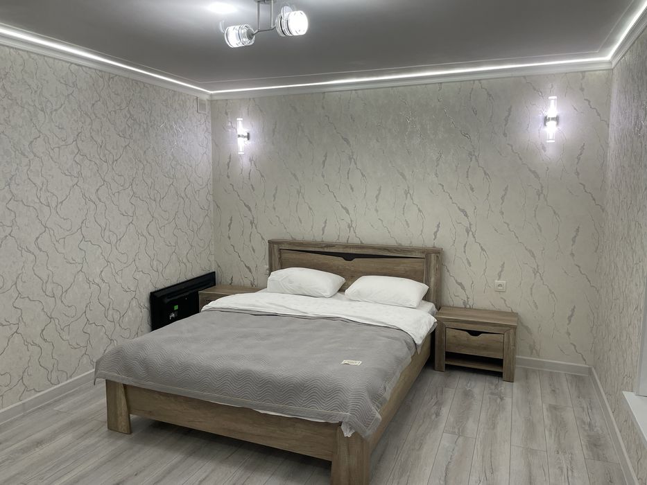 Дача котедж по суточна в городе