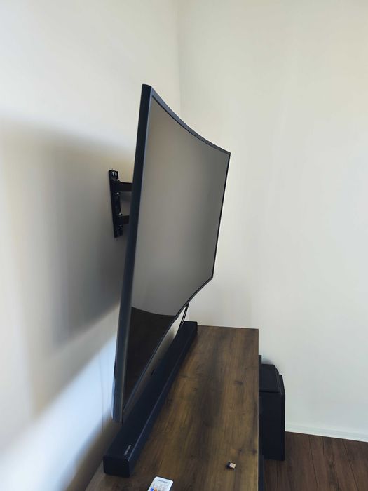 Телевизор SAMSUNG Curved 49'