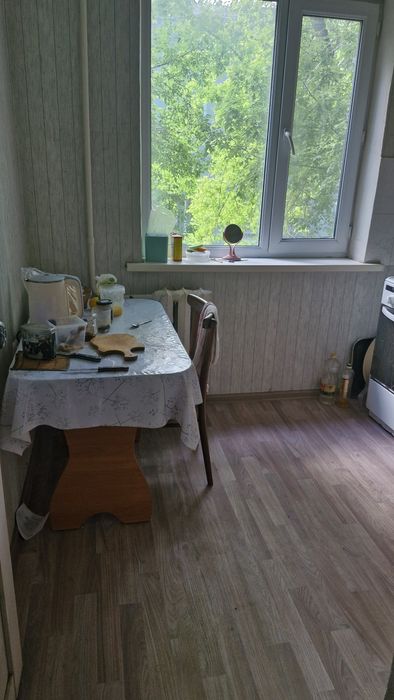 Продаю квартиру 2 х. Комнатную