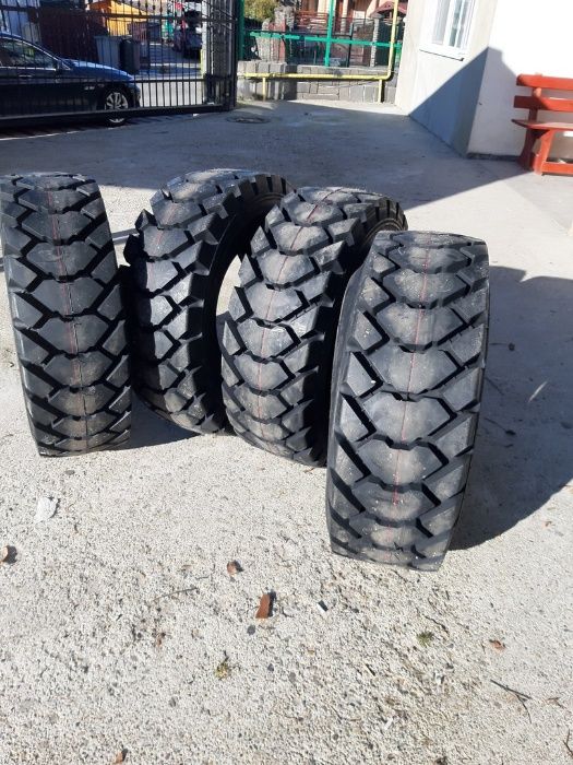 Cauciucuri noi industriale 12.5/80-18 cu 14PR livrare pana acasa tva