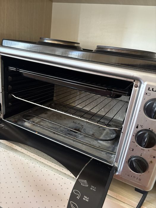 Духовка сотилади