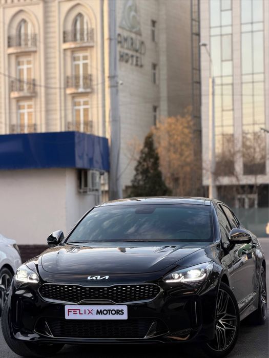Kia Stinger full 2023