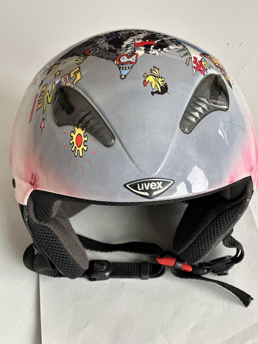 детска каска UVEX