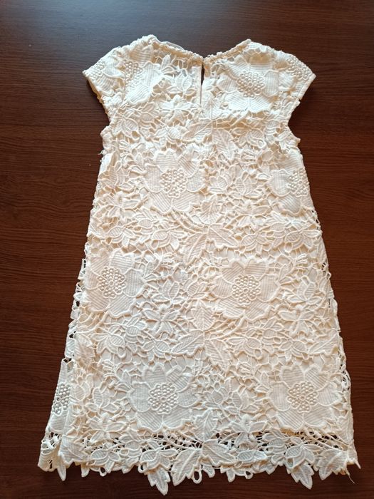 Нарядное платье для девочки H&M