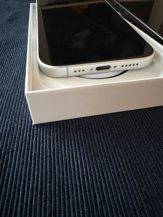 2 броя iPhone 16 (128GB) – Пакет 1000€ (или 600€ за брой)