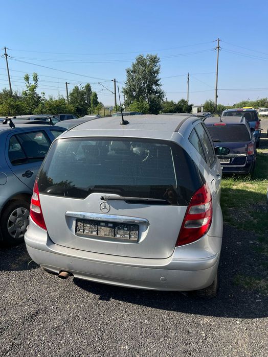 Dezmembrez Mercedes Benz A class W169 2007 gri argintiu Xenon cutie automata