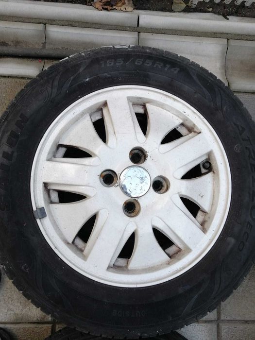 Set Cauciucuri de Vară + Jante Aliaj Originale 185/65 R14