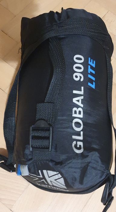 Спален чувал Karrimor Global 900 lite