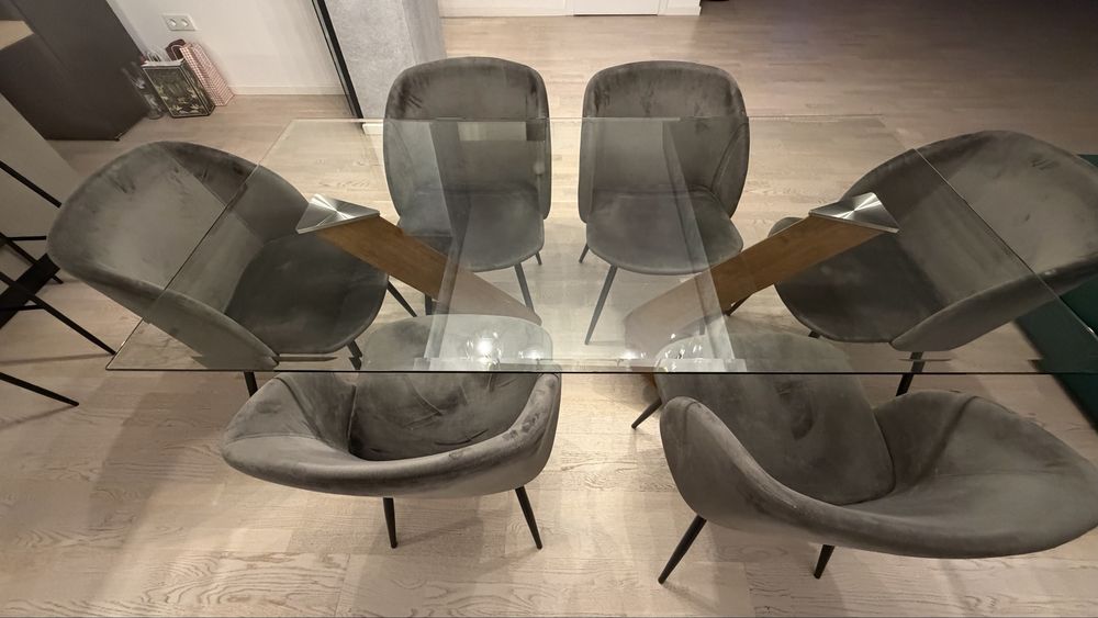 Vand masa picioare lemn nuc si blat sticla