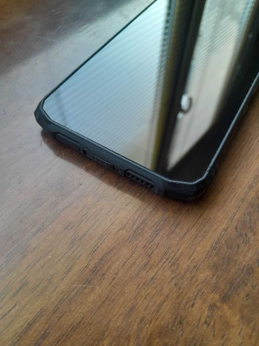 DOOGEE Blade 10 / Ударо и водоустойчив смартфон / В отлично състояние!