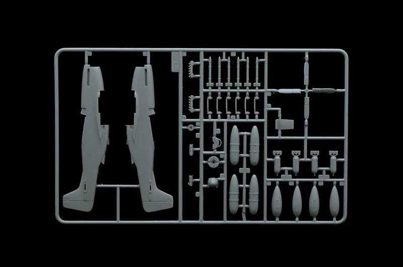 Сборная модель самолета Mustang Mk.IVa (Italeri. 1/48)
