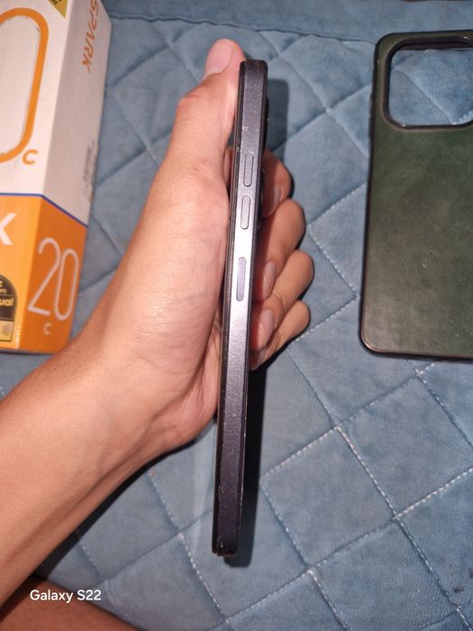Продам Tecno spark 20C