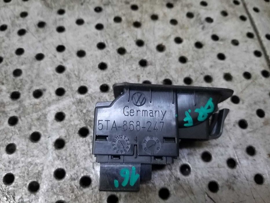 Buton geam electric dreapta fata vw touran 5t 2016 5ta868247