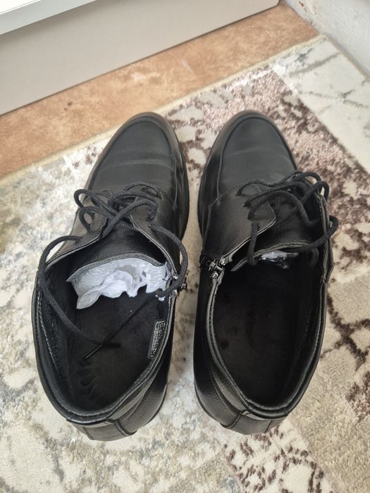 Продам весенний классический обувь