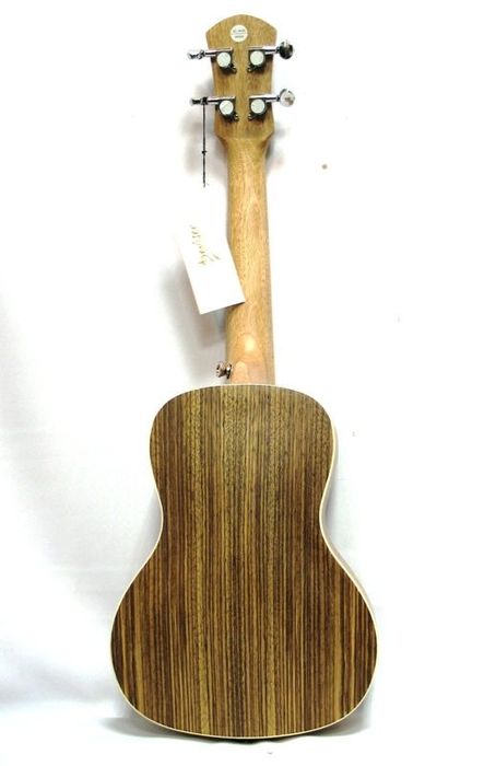 Продаю укулеле concert