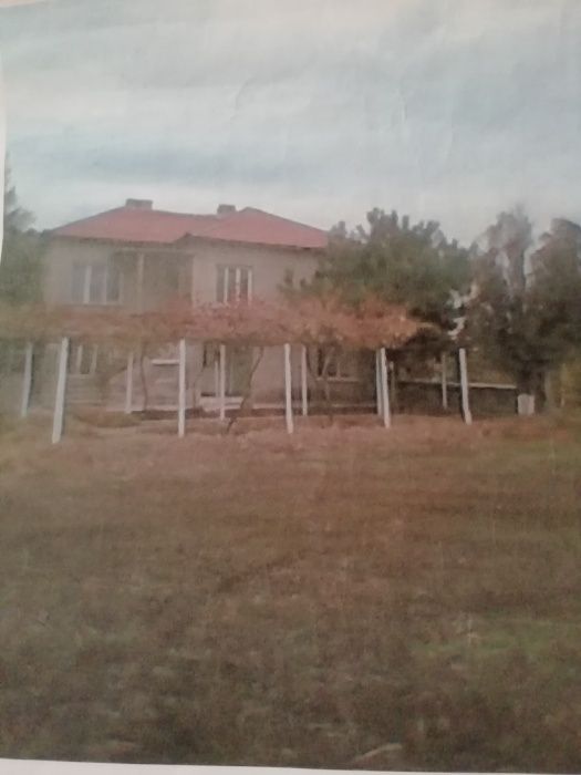 Продава се Къща в с. Млекарево, Област Сливен - 200 кв.м за 90 €/кв.м - Снимка #1