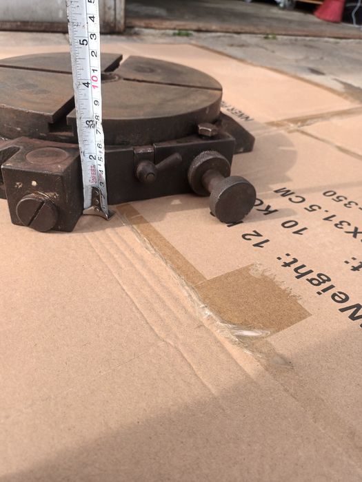 Platou rotativ freza/ Mașină de găurit