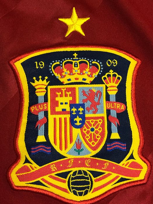 Tricouri fotbal Spania Adidas damă și bărbat