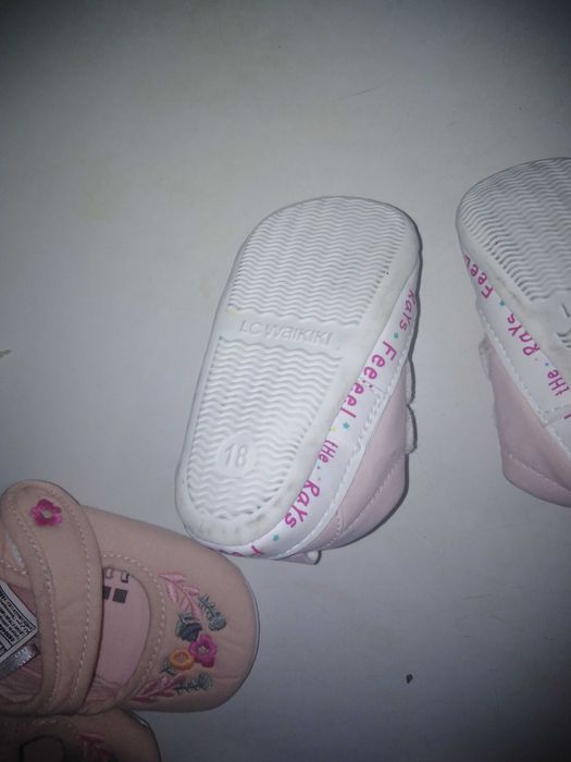 Бебешки обувки - 3 чифта - 17, 18 номер