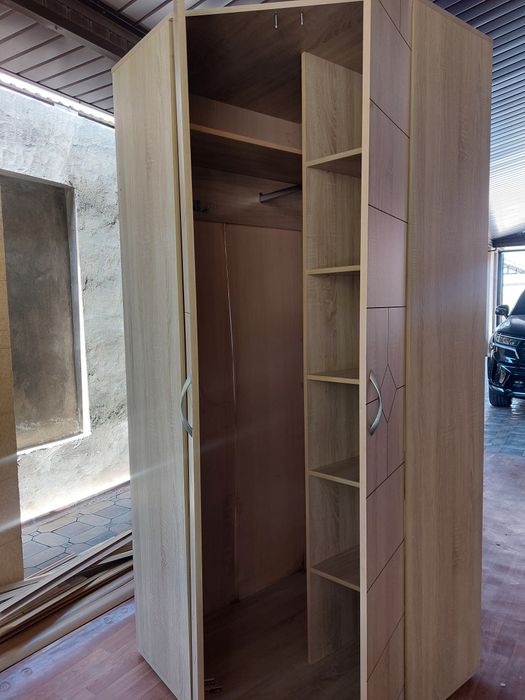 Угловой шкаф сатылады