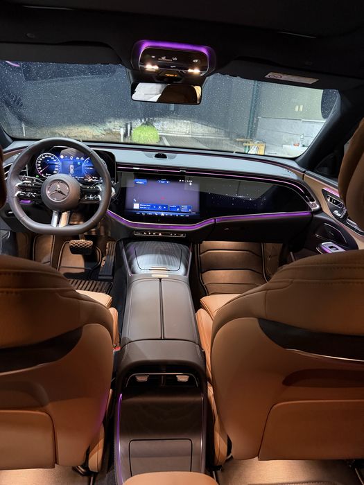 Mercedes Benz E350 EL
