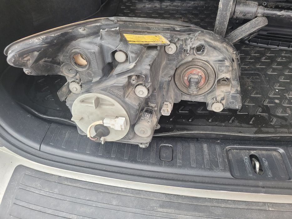 Фары на рх350, 2006г