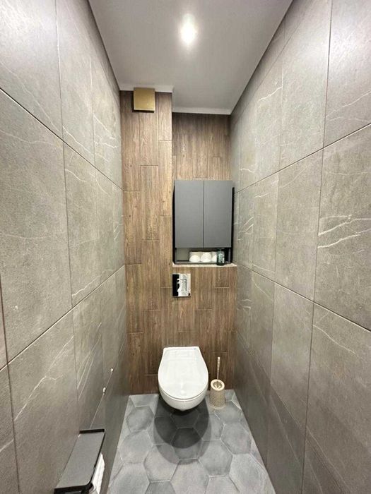 Продается 2 комн кв р-н 6 мкр