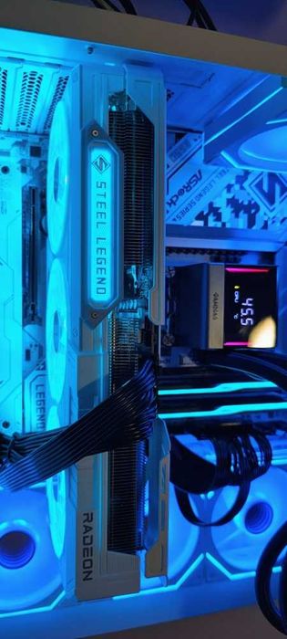 Топ Геймърска конфигурация | Ryzen 7 7800X3D | RX 9070 XT Steel Legend | 32GB RAM | 2TB KC3000 | Гаранция