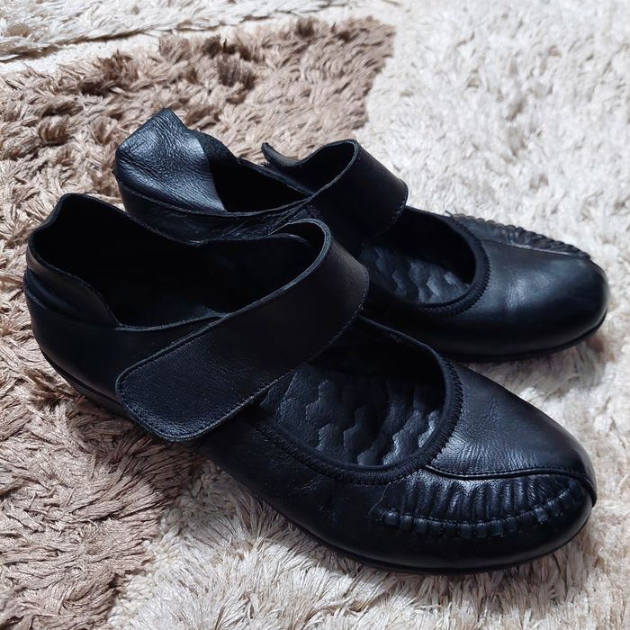 Продам кожаные туфли 37р