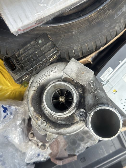 Продавам две турбини с актуаторите за w211,V6