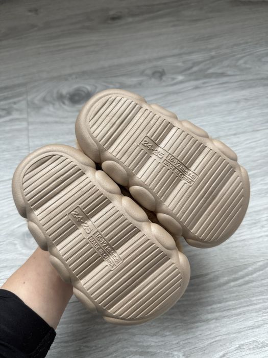 Papuci de casa / gradi.