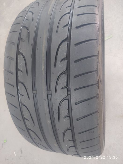 Продам шину в хорошем состоянии.