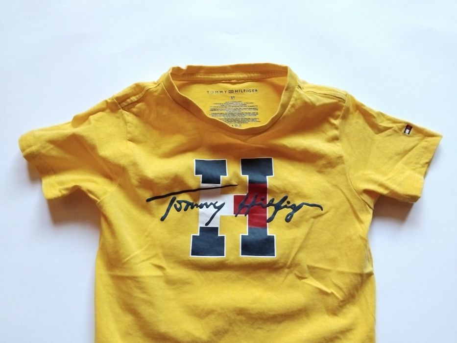 Tommy Hilfiger 3 години детска тениска