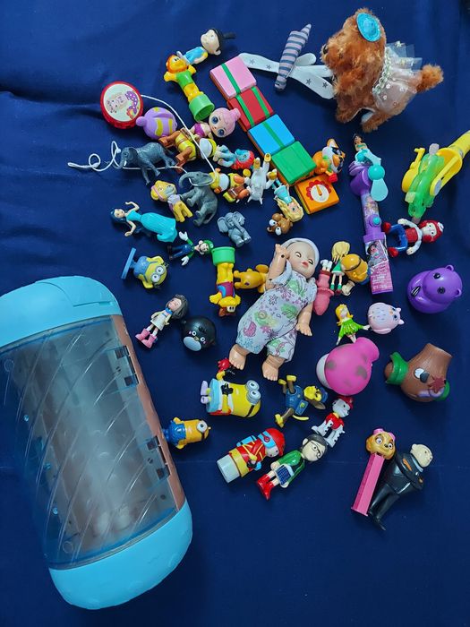 Игрушки пакетом 3000тг