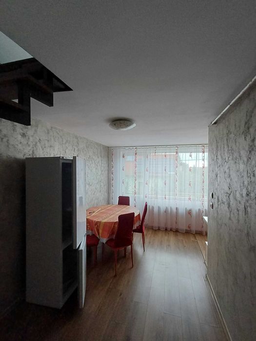 Apartment de inchiriat
