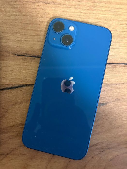 Продавам iPhone 13 – 128 GB