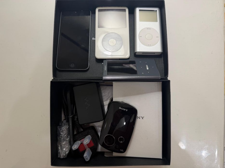 Colectie Ipod si Walkman Sony mai multe modele classic touch si altele