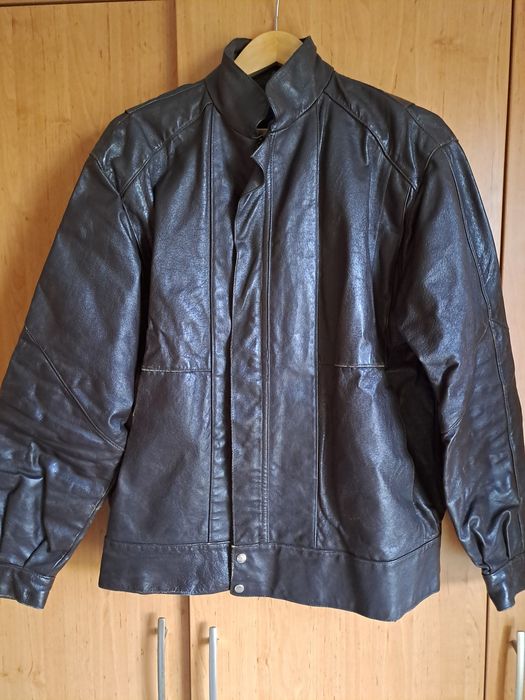 Старо мъжко яке от естествена кожа размер М