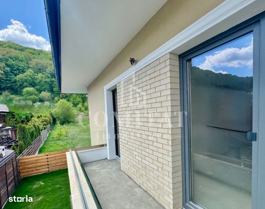 Casă de tip duplex | Stadiu semifinisat | Zona Parcului Poligon