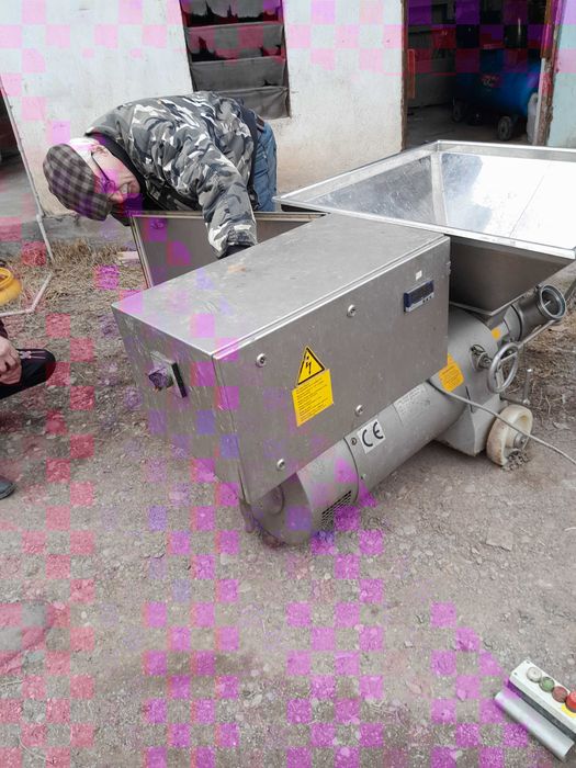 имульситатор для производства сосисек сарделек (мини куттер)