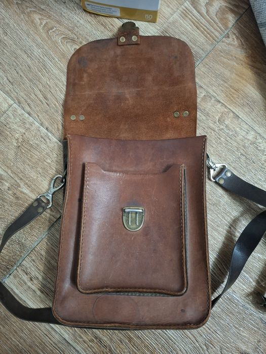 Сумка  военный  кожаный