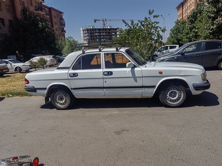 Срочно продается Волга 3110