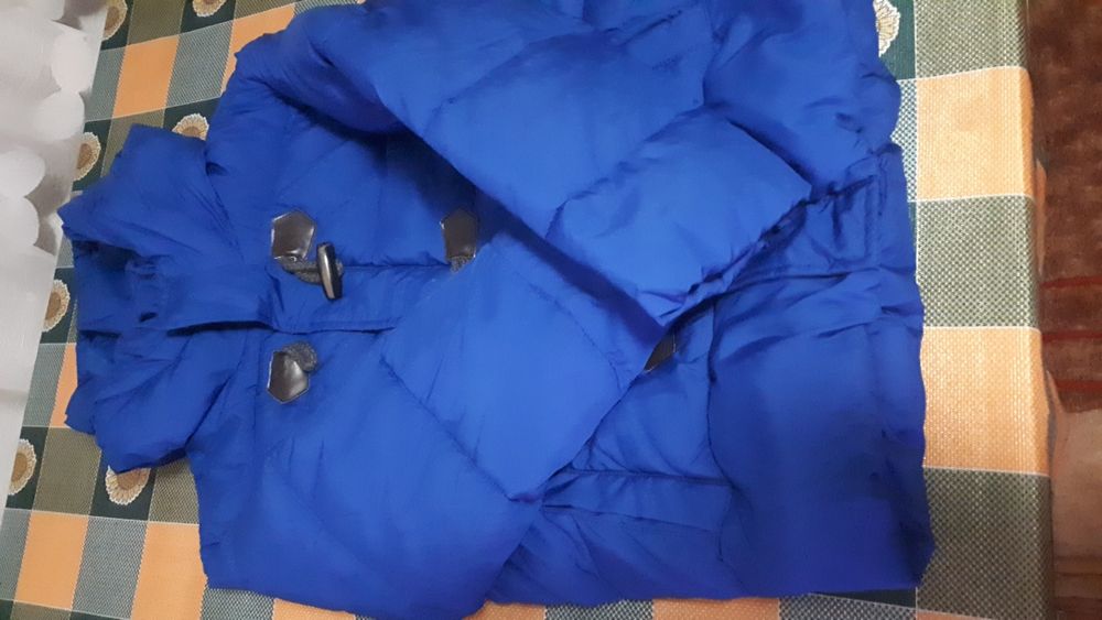Продавам почти ново зимно детско яке